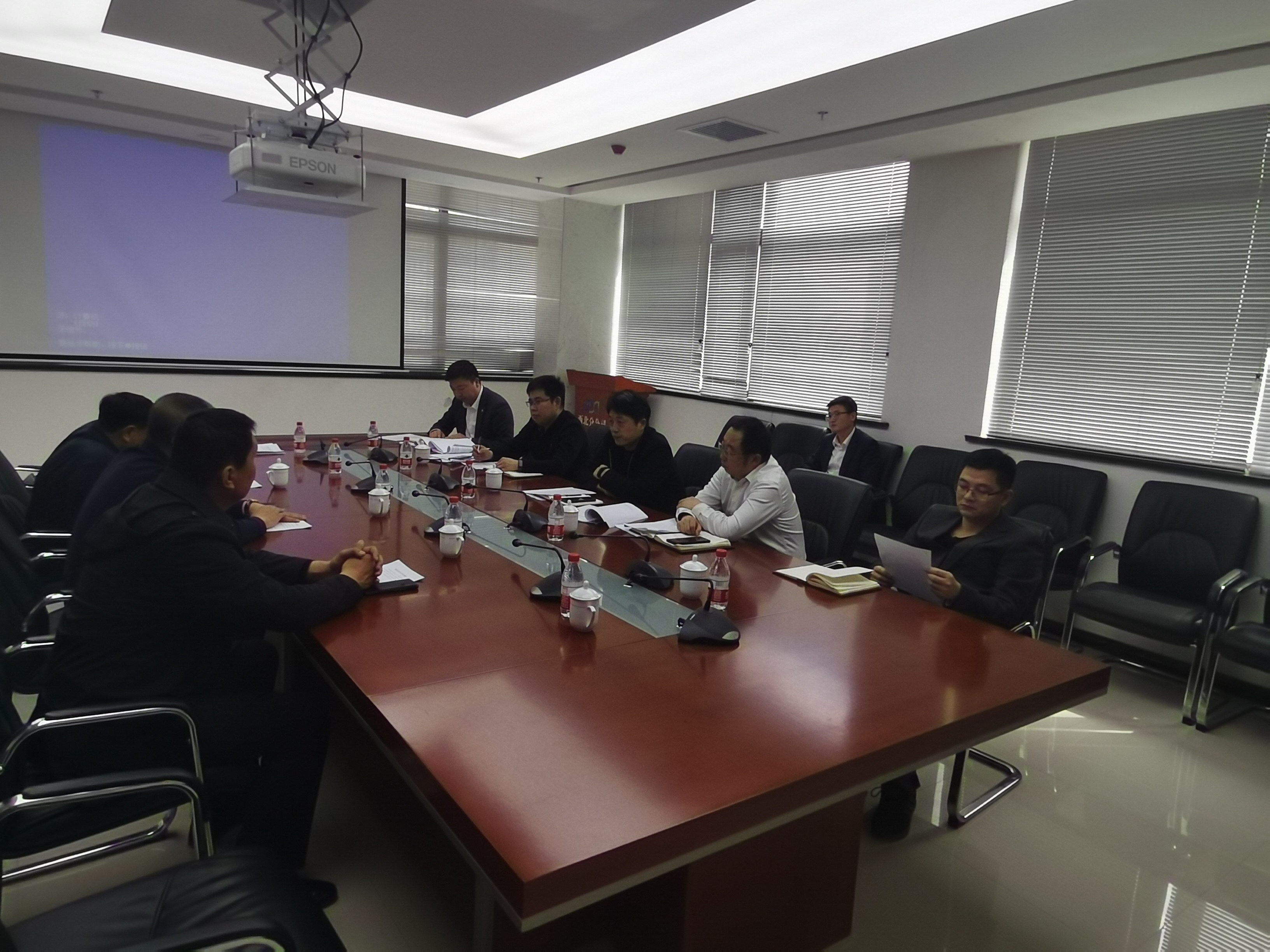 蒙金生態(tài)科技一行前往陜西省土地工程建設(shè)集團有限責任公司西北分公司進行座談交流